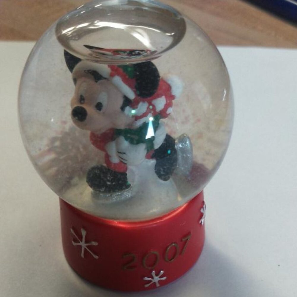 2002 MICKEY MOUSE SNOWGLOBE 2.5 IN MINI J C PENNY NEW IN BOX